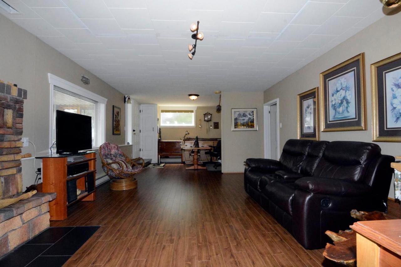 Oceanfront Paradise Comox Bagian luar foto
